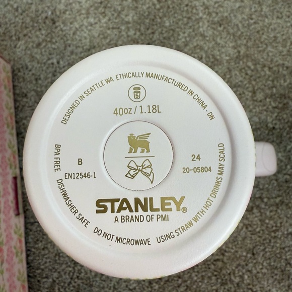 LoveShackFancy x Stanley 20 & 40oz Tumblers - Picture 8 of 10